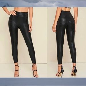 Crocodile Embossed Wide Band Skinny Pants